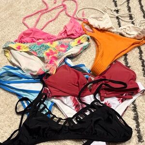 4 Bikini Set + A Black Top to Mix and Match! Size S Tops Size M Bottoms